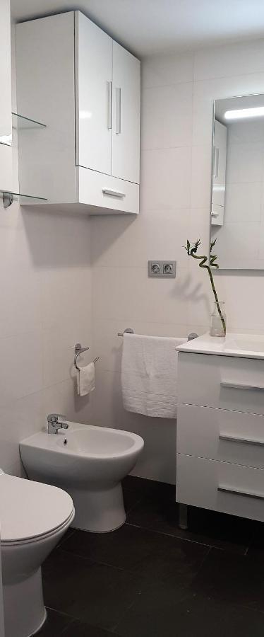 Fantastico Apartamento En La Carihuela Lägenhet Torremolinos Exteriör bild
